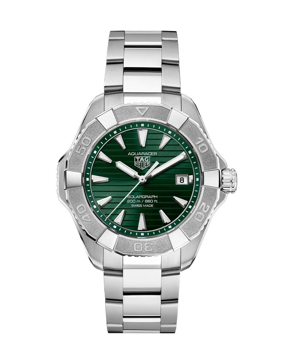 TAG Heuer Aquaracer Professional 200 Solargraph